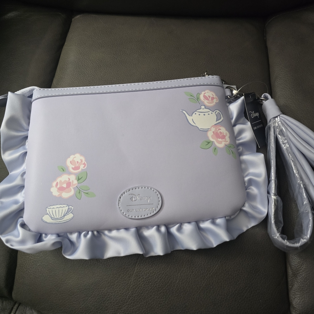 Disney The Aristocats Marie Ruffle Wristlet NWT - Picture 3 of 7